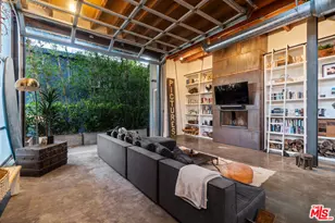 25 Brooks Ave, Venice, CA 90291 - Photo 1