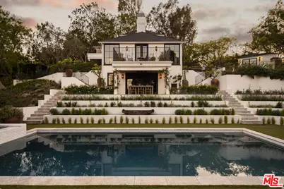 7422 Palo Vista Dr, Los Angeles, CA 90046 - Photo 1