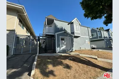 816 N Inglewood Ave #8, Inglewood, CA 90302 - Photo 1