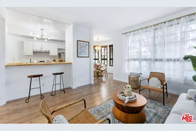 7632 Topanga Canyon Blvd #118, Canoga Park, CA 91304 - Photo 1