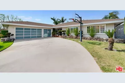 5671 W 63rd St, Los Angeles, CA 90056 - Photo 1