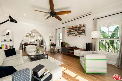 500 N Genesee Ave #1/2, Los Angeles, CA 90036 - Photo 1