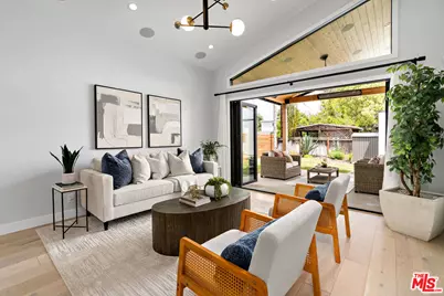 712 N Keystone St, Burbank, CA 91506 - Photo 1