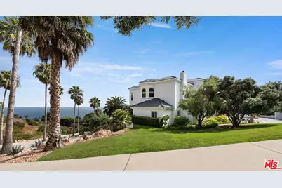 32537 Pacific Coast Hwy, Malibu, CA 90265 - Photo 1