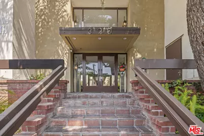 320 S Ardmore Ave #205, Los Angeles, CA 90020 - Photo 1