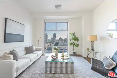 801 S Grand Ave #1412, Los Angeles, CA 90017 - Photo 1