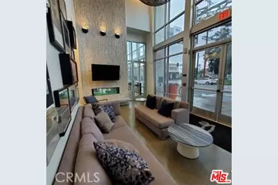 11405 Chandler Blvd #402, North Hollywood, CA 91601 - Photo 1