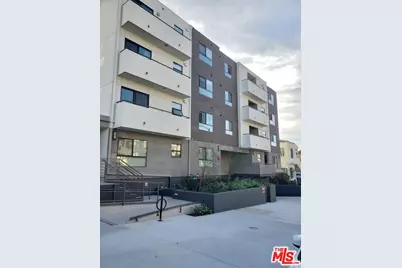 5030 Rosewood Ave #402, Los Angeles, CA 90004 - Photo 1