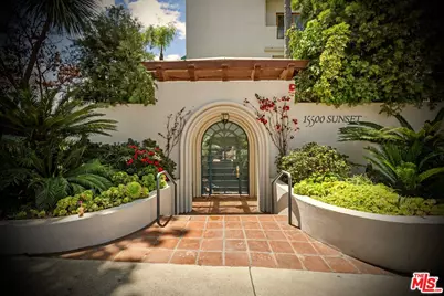 15500 W Sunset Blvd #301, Pacific Palisades, CA 90272 - Photo 1