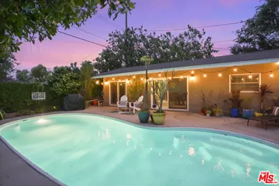 1135 N Frederic St, Burbank, CA 91505 - Photo 1