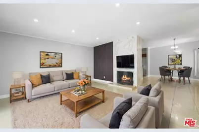 1115 W Holguin St, Lancaster, CA 93534 - Photo 1