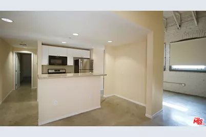922 W 23rd St #105, Los Angeles, CA 90007 - Photo 1