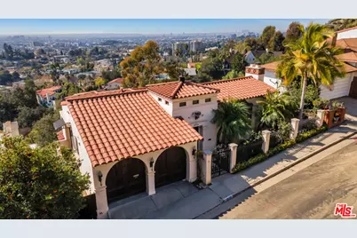 3729 Amesbury Rd, Los Angeles, CA 90027 - Photo 1