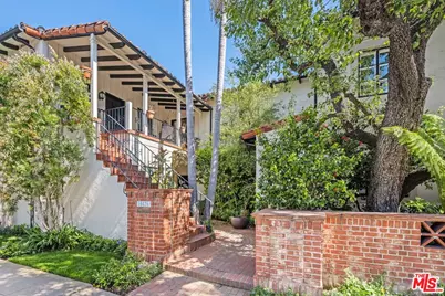 10836 Lindbrook Dr #2, Los Angeles, CA 90024 - Photo 1