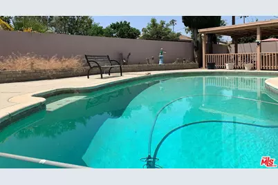 17143 Athol St, Fontana, CA 92335 - Photo 1