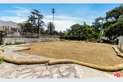 421 E Mendocino St, Altadena, CA 91001 - Photo 1