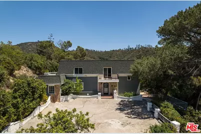 2639 Kennington Dr, Glendale, CA 91206 - Photo 1