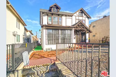 336 S Wilton Pl, Los Angeles, CA 90020 - Photo 1