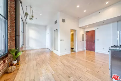 460 S Spring St #206, Los Angeles, CA 90013 - Photo 1