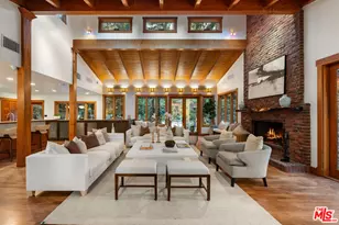 5045 Oakdale Ave, Woodland Hills, CA 91364 - Photo 1