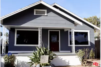 5749 8th Ave, Los Angeles, CA 90043 - Photo 1