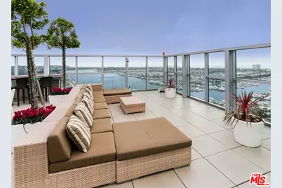 13700 Marina Pointe Dr #1224, Marina del Rey, CA 90292 - Photo 1