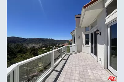 2046 Palisades Dr #24, Pacific Palisades, CA 90272 - Photo 1