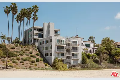 16 36th Pl #H, Long Beach, CA 90803 - Photo 1