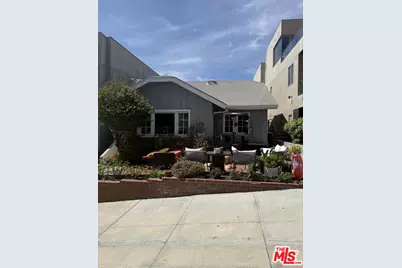 127 16th St, Manhattan Beach, CA 90266 - Photo 1