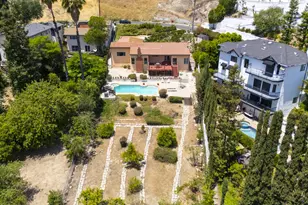 4996 Llano Dr, Woodland Hills, CA 91364 - Photo 1