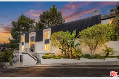 17066 Empanada Pl, Encino, CA 91436 - Photo 1