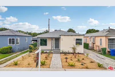 834 E 90th St, Los Angeles, CA 90002 - Photo 1