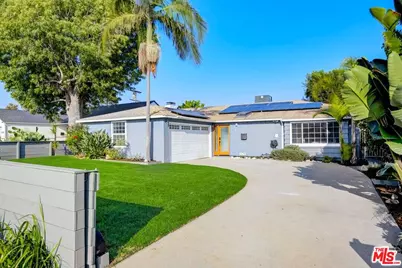 8212 Belford Ave, Los Angeles, CA 90045 - Photo 1