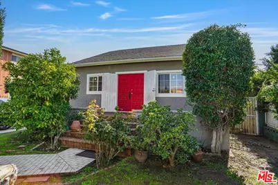 5552 Barton Ave, Los Angeles, CA 90038 - Photo 1