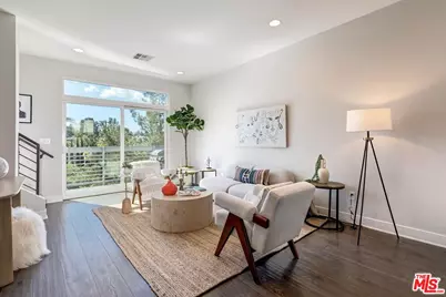 2753 Waverly Dr #506, Los Angeles, CA 90039 - Photo 1