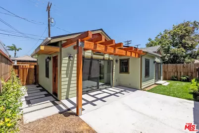 418 N Frederic St, Burbank, CA 91505 - Photo 1