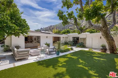 3328 Mandeville Canyon Rd, Los Angeles, CA 90049 - Photo 1