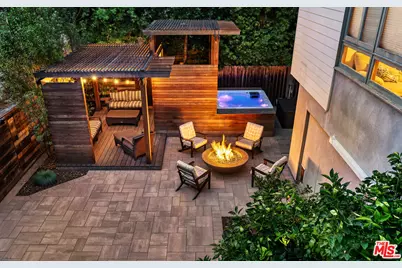 9627 Farragut Dr, Culver City, CA 90232 - Photo 1