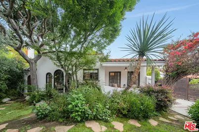 740 N Laurel Ave, Los Angeles, CA 90046 - Photo 1