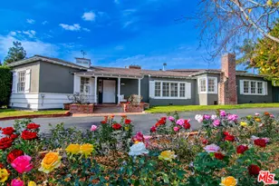 157 N Woodburn Dr, Los Angeles, CA 90049 - Photo 1