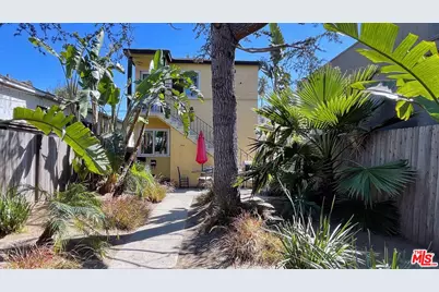 732 Washington Blvd, Marina del Rey, CA 90292 - Photo 1
