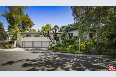 16634 Nanberry Rd, Encino, CA 91436 - Photo 1