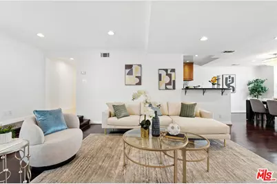 321 N Oakhurst Dr #203, Beverly Hills, CA 90210 - Photo 1