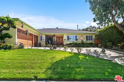 5550 W 63rd St, Los Angeles, CA 90056 - Photo 1