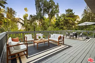 980 Oneonta Dr, Los Angeles, CA 90065 - Photo 1