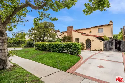 119 S Highland Ave, Los Angeles, CA 90036 - Photo 1