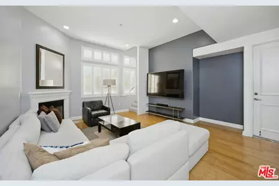 2125 S Bentley Ave #105, Los Angeles, CA 90025 - Photo 1