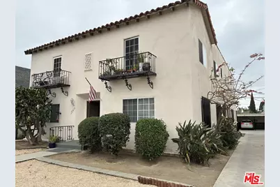 4616 St Charles Pl, Los Angeles, CA 90019 - Photo 1