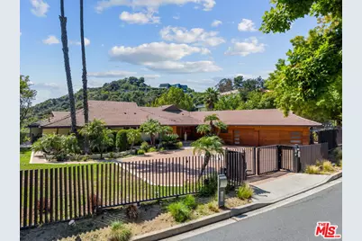 405 Evelyn Pl, Beverly Hills, CA 90210 - Photo 1