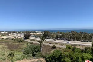 23901 Civic Center Way, Malibu, CA 90265 - Photo 1